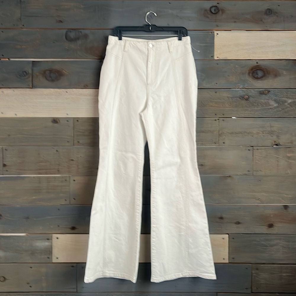 Free People Wide Leg Flare White Denim Jeans Pants Size 31